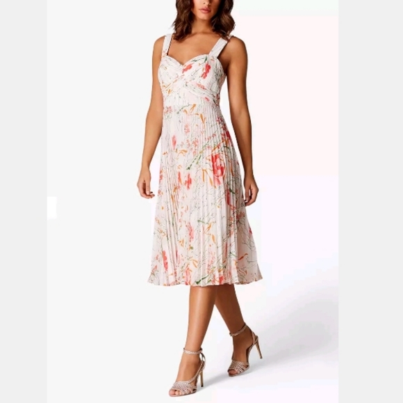SOLD ‼$470.00 NWT Karen Millen Women's Floral Pleated Dress A-line Floral Midi - Picture 4 of 6
